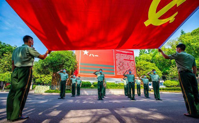 守护僵尸女友